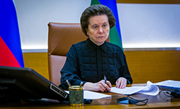 Наталья Комарова объяснила, почему в округе не снимают режим самоизоляции