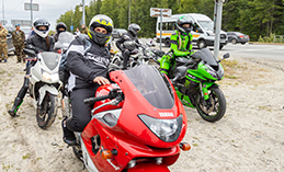 АвтоМотоВелопробег с флагами РФ