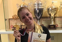Югорская теннисистка завоевала «золото» чемпионата России